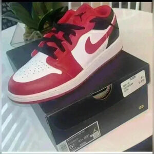 Nike Air Jordan 1 Low. Black,Red and White. Size 6 1/2 Y , W- 8 1/2,  M- 6 1/2